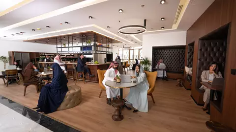 STC سكوير 		