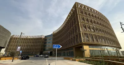 داخل-مبنى-building-b-2.jpg